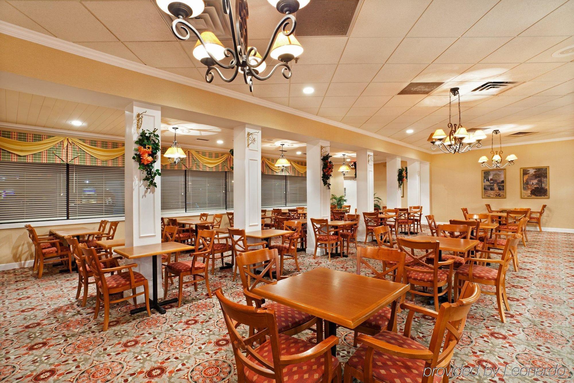Holiday Inn Express Wilkesboro Εστιατόριο φωτογραφία